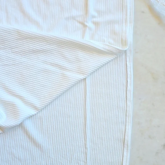 NWT L'Space Nico cut-out midi dress in cream size medium - Picture 14 of 14